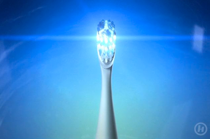 crest_large.jpg